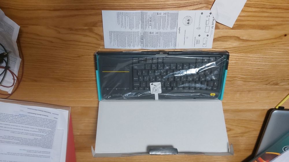 Клавіатура бездротова Logitech Touch K400 Plus UA Black