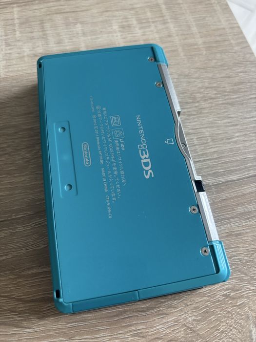 Nintendo 3DS Aqua Blue 64 gb