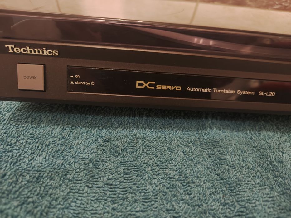 Gramofon Technics SL-L20