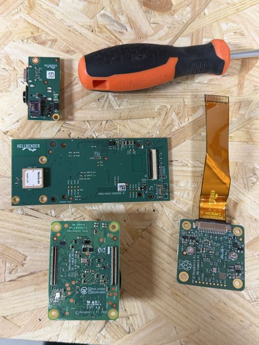 Raspberry Pi CM4 2GB ram 32GB storage WIFI version