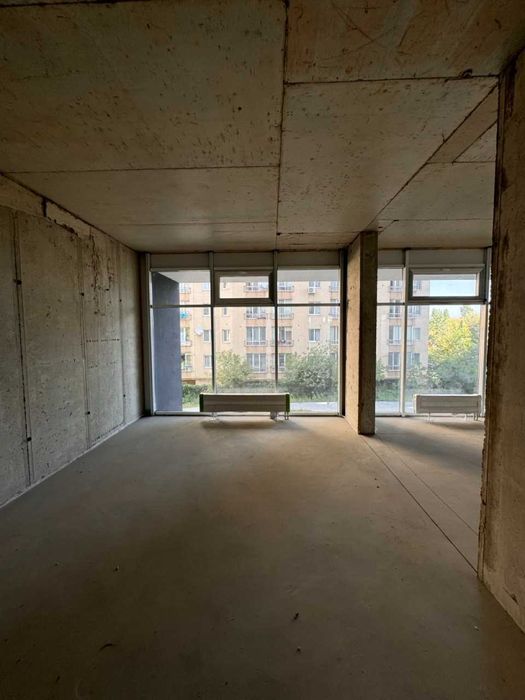 Оренда фасадного комерційного приміщення в ЖК Замарстинівська 134 а