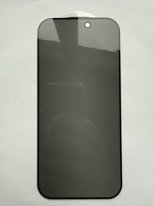 Захисне скло Iphone 16 pro (антишпигун - обмежує кути огляду для оточуючих)