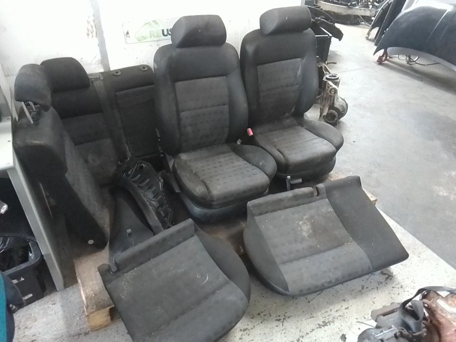 Conjunto de bancos VOLKSWAGEN Passat (3B3)