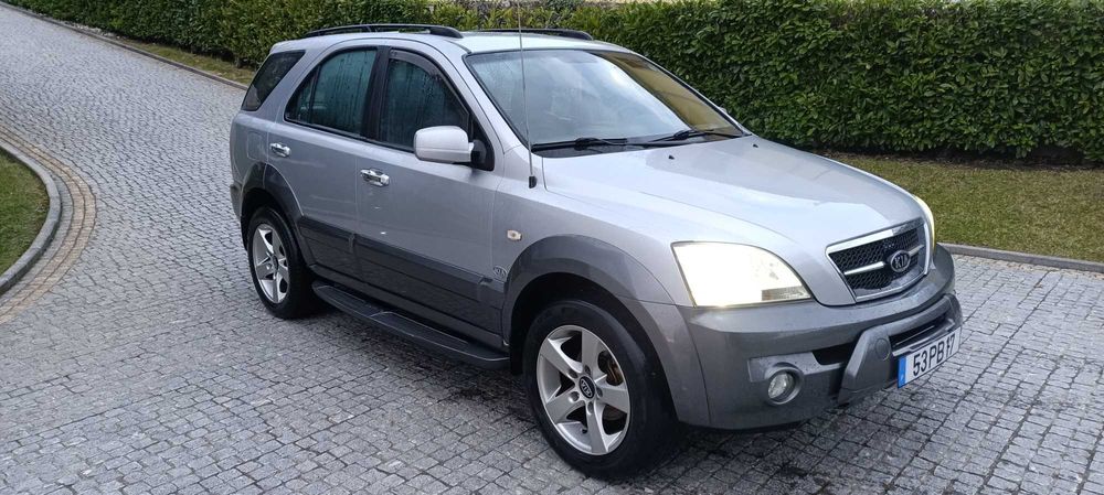 Kia Sorento edição limitada  2.5 diesel Full extras