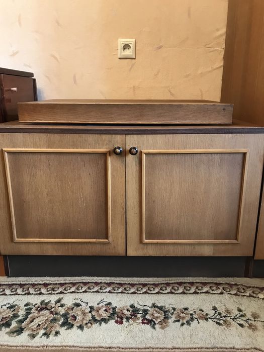 Тумба, тумба під телевізор