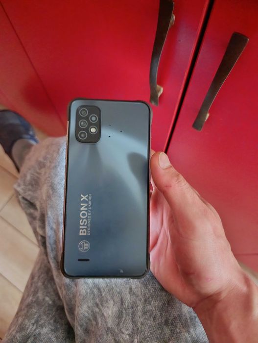 Продам Bison X 6/64