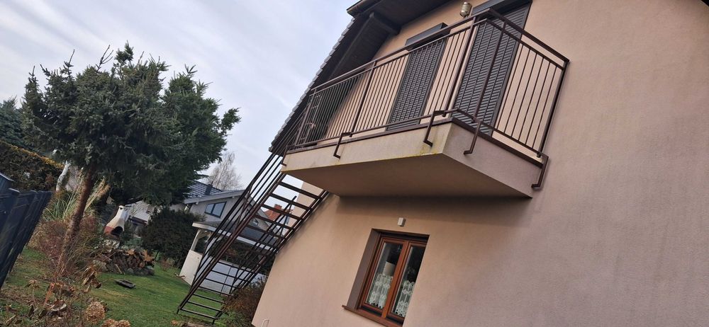 Schody Zewnętrzne i Balustrad Balkonowa