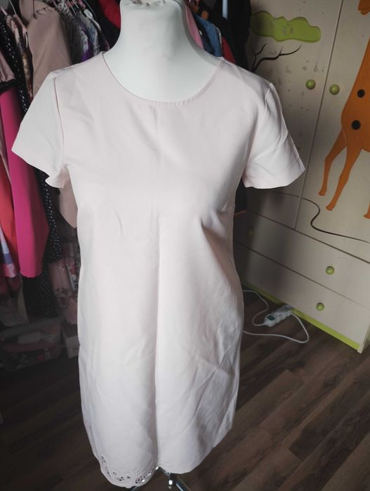 Sukienka pudrowy róż