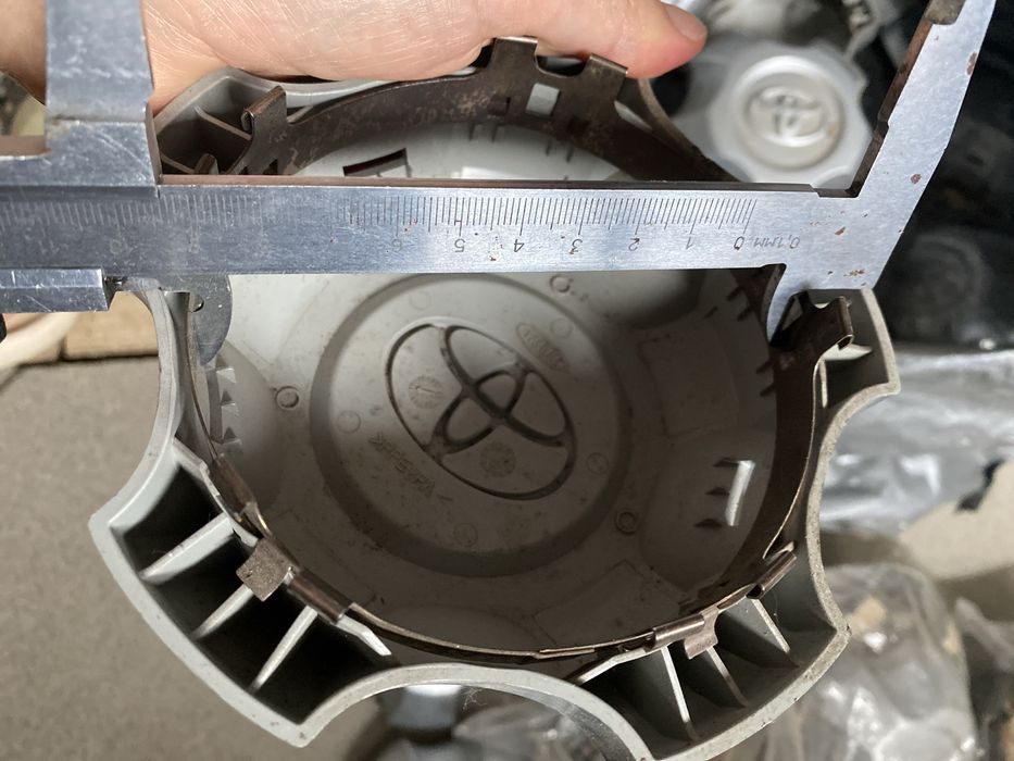 Ковпаки Тойота Toyota Land Cruiser 100 -200