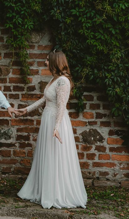 Suknia ślubna z jedwabiu