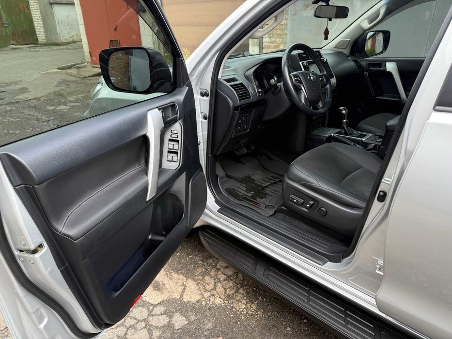 Toyota Land Cruiser Prado 2,8 дизель