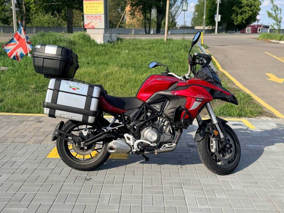 Мотоцикл Benelli TRK 500cc, свіжоприннаний, ідеальний стан