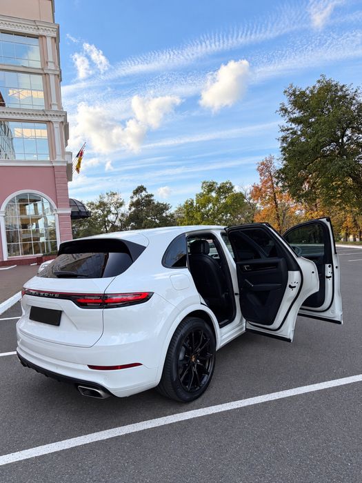 Porsche Cayenne 2019