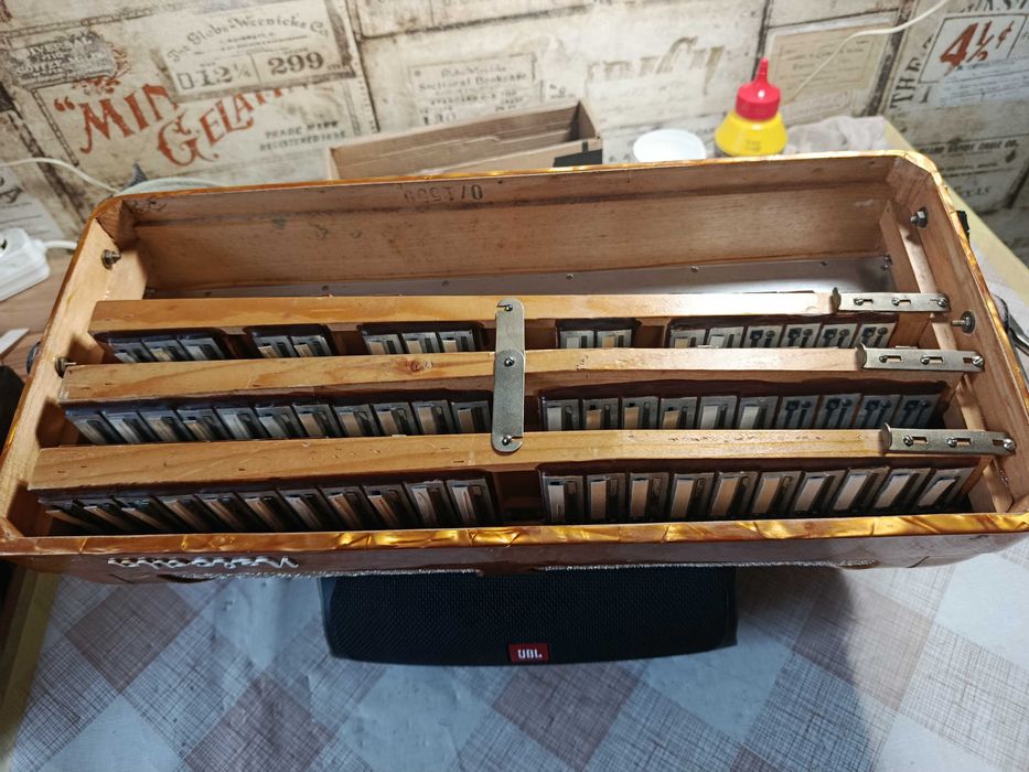 Акордеон 3/4 виробник Чехія