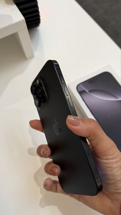 iPhone 16 Pro Max 256GB