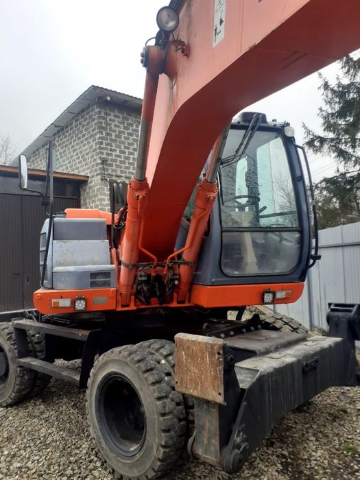 Фіат Кобелко Е 175 E