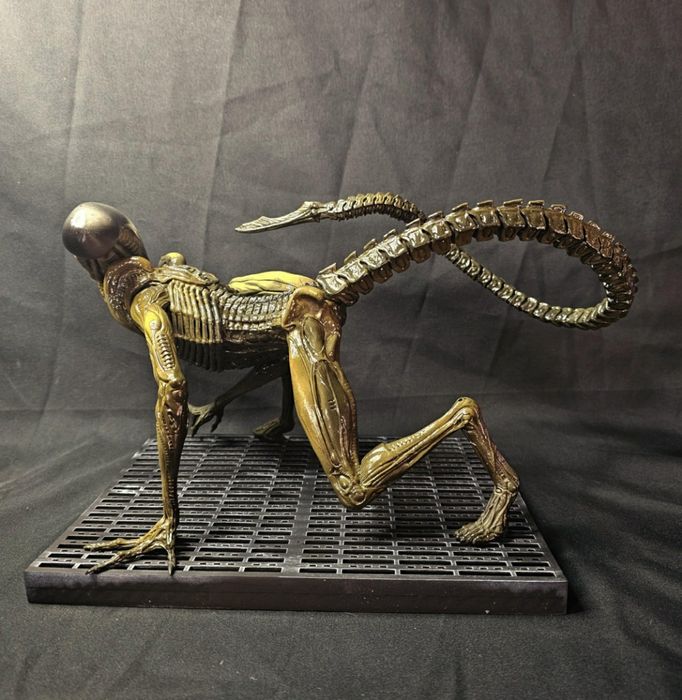 Figura Alien Xenomorph Premium