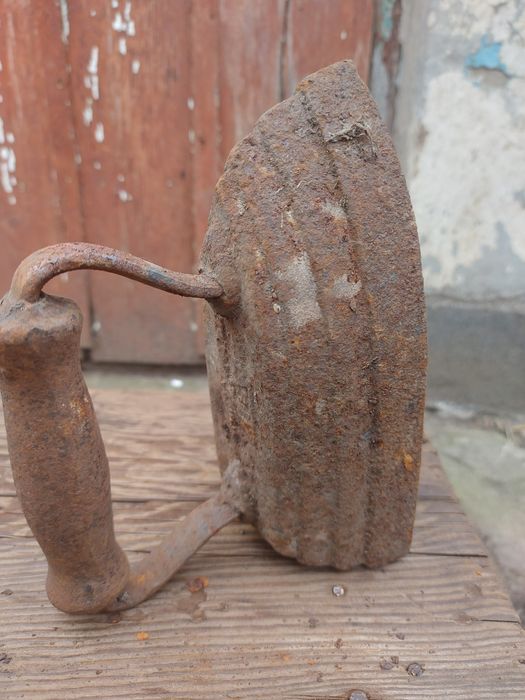 утюг жаровой.     .