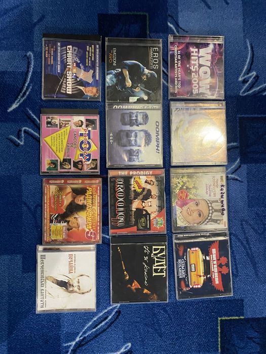 Продам CD  в хорошем состояние