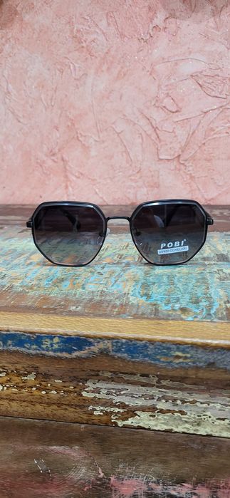 Czarne okulary przeciwsłoneczne metal polaryzacja unisex