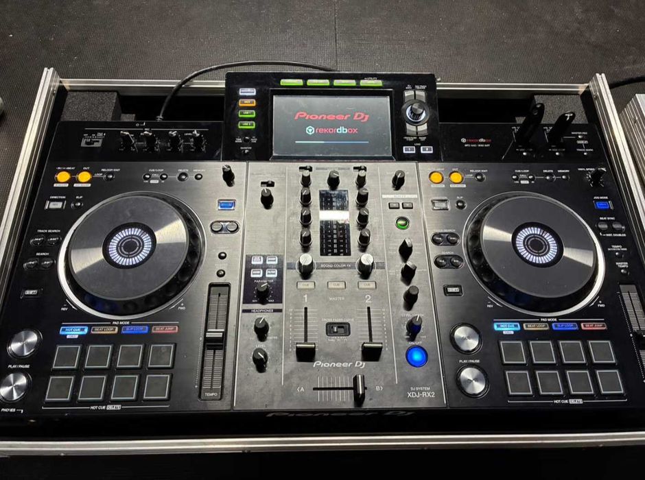Pioneer XDJ RX2 all in one kontroler + solidny CASE - graj bez laptopa - zredukuj cenę - GWARANCJA dowóz
