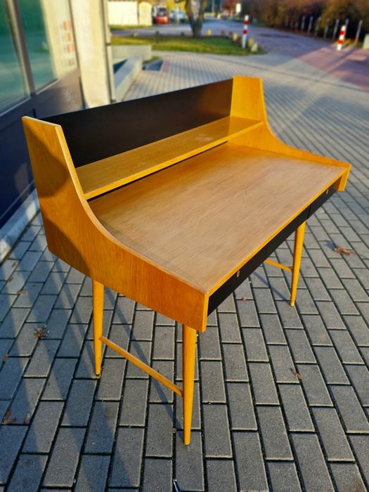 Biurko proj. John Texmon dla Blenheim Mobelfabrik, Norwegia, lata 60.