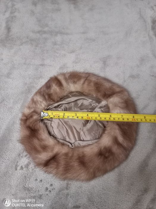 OKAZJA TANIO beret z futerka