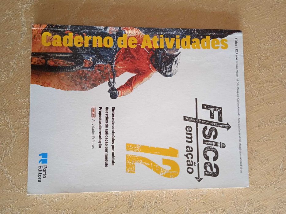 caderno Física em ação - Física - 12.º Ano (NOVO)