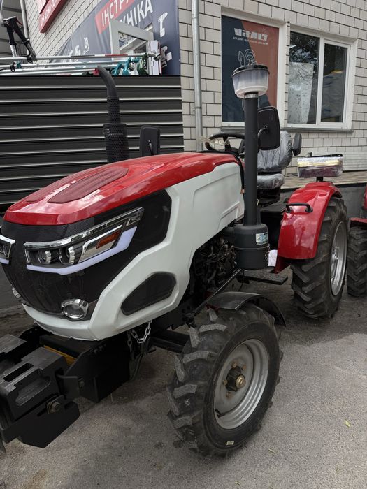 Трактор Xingtai 240LX