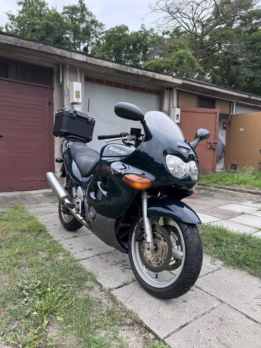 Suzuki gsx-f 750