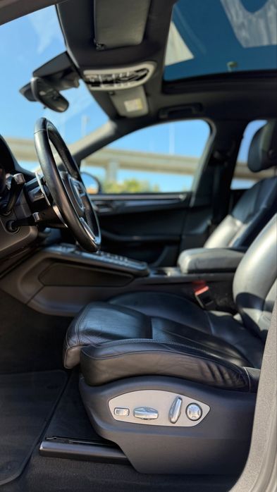 Porsche Macan S 3.0 V6 - Full Extras
