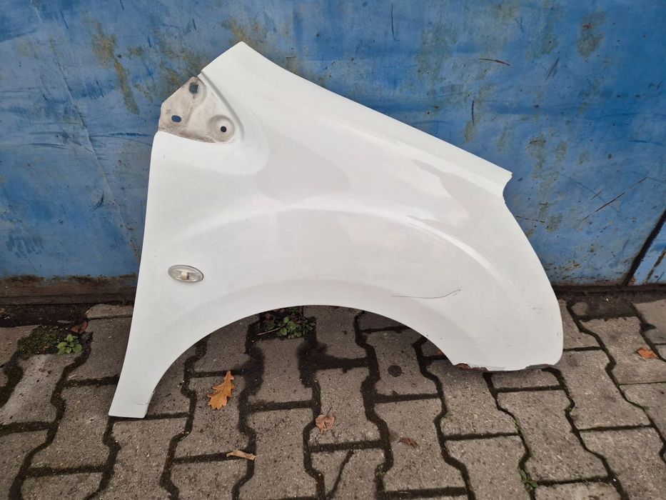 BŁOTNIK PRAWY PARTNER BERLINGO II  08r.+