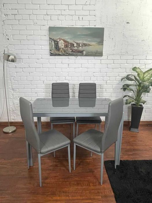 oferta mesa 4 cadeiras novas portes gratis