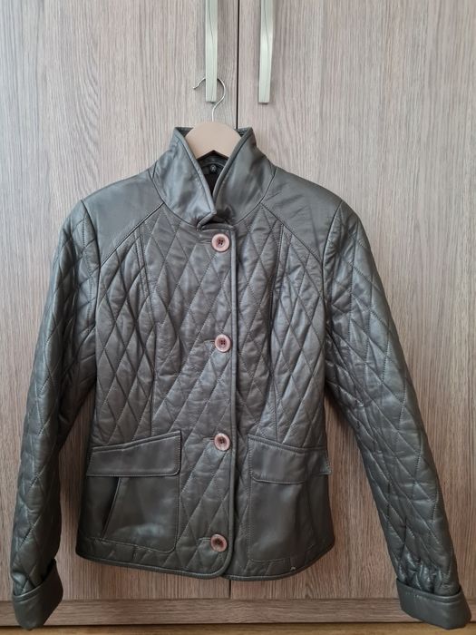 Кожаная куртка женская размер L