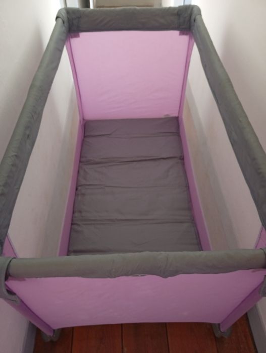 Cama viagem com colchão