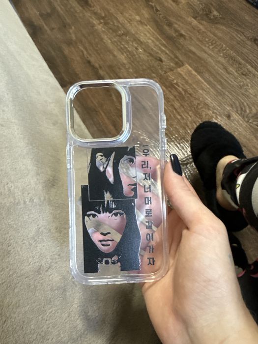 Чехол на iphone 16 pro