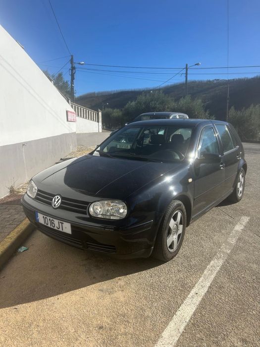 VW Golf
