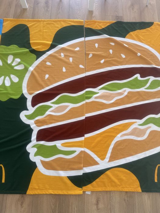 Toalha de praia Mc Donald’s
