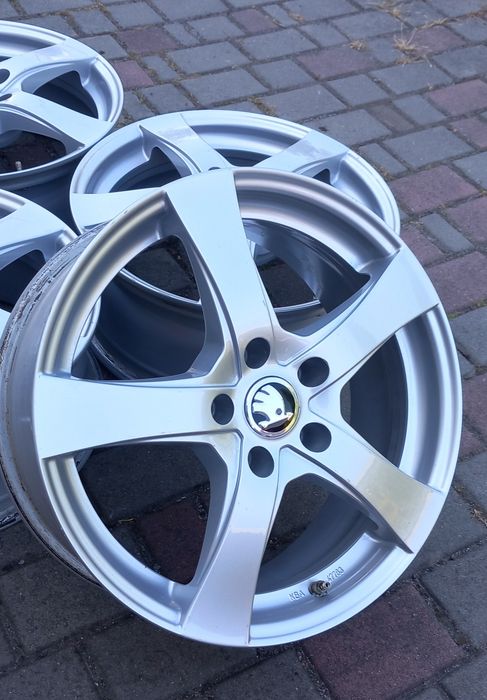 5×112 R17 Диски VW Passat Touran Jetta GOLF SKODA OCTAVIA  MERCEDES  Audi