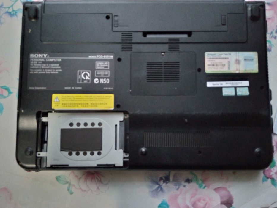 ноутбук Sony vaio pcg-61211W core i5 2.4Ghz