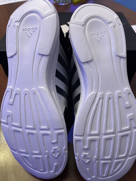 Adidas essential fun II