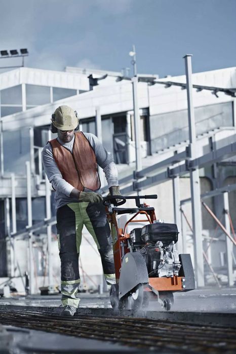 Jezdna przecinarka spalinowa Husqvarna FS 400 LV 450 mm