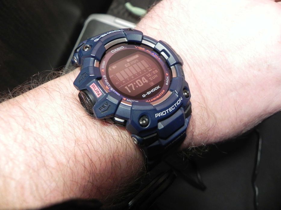 Zegarek Casio G-SHOCK GBD-100-2DR  Bluetooth.