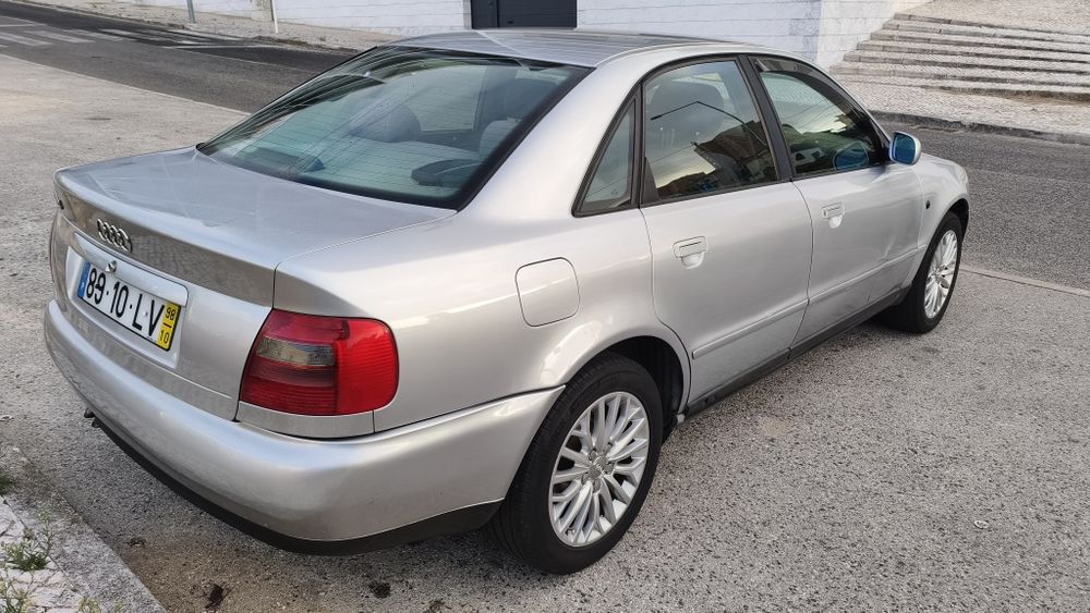 Audi A4 B5 1.9Tdi 110cv foto 4