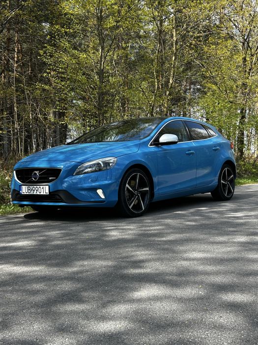 Volvo v40 R-design d4 bogata wersja