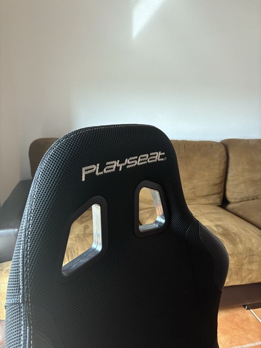 Playseat + Volante Logitech G29 com pedais – Setup Completo