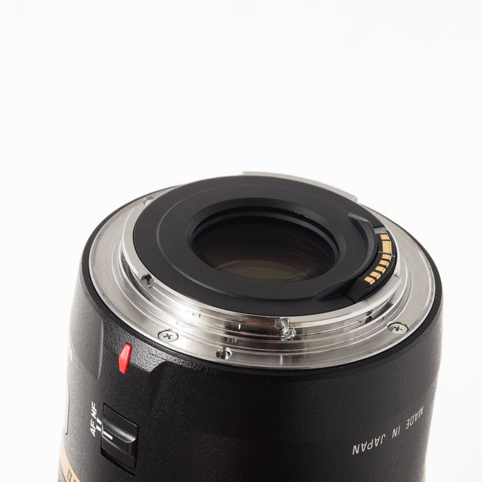 Об'єктив Tamron SP AF 60mm f/2 Di-II Macro 1:1 G005 для Canon