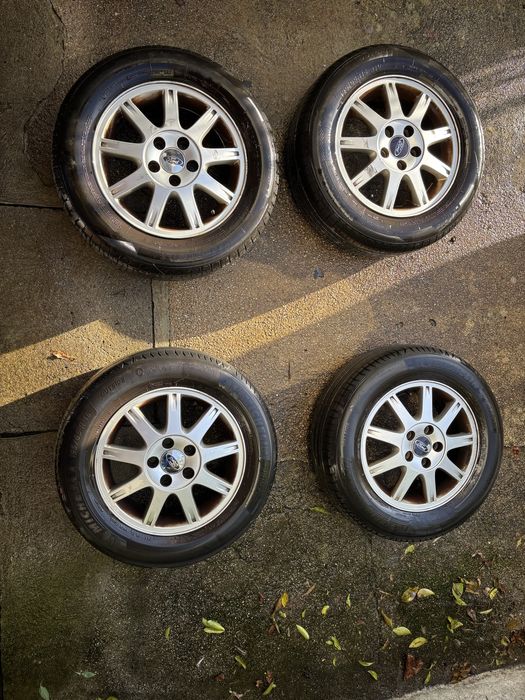 Jantes 15 com penus Ford