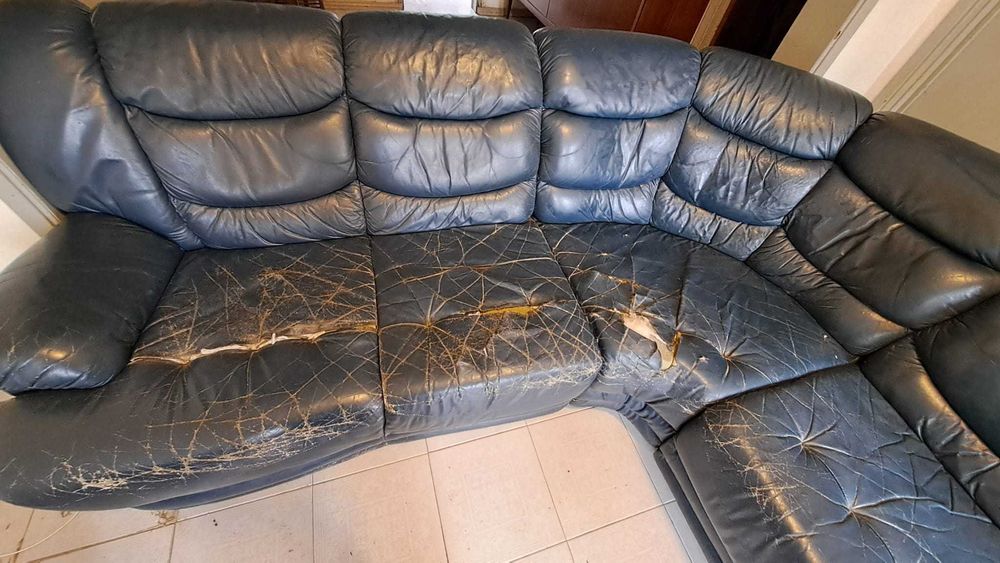 Sofá em pele, para restauro