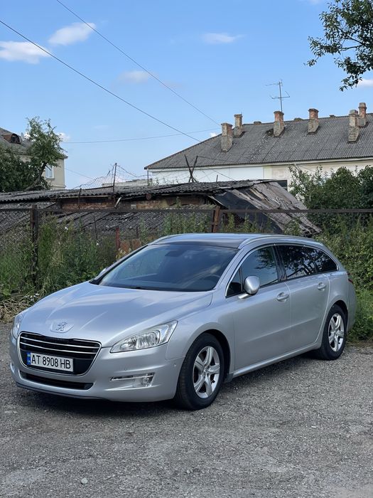 Пежо 508 універсал
